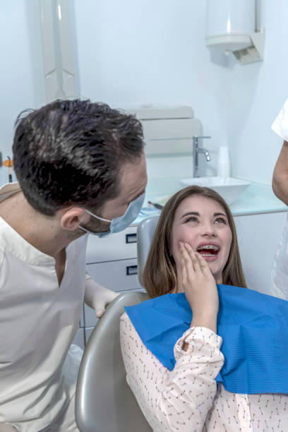 Best Emergency Broken Tooth Repair in Hampton, IA